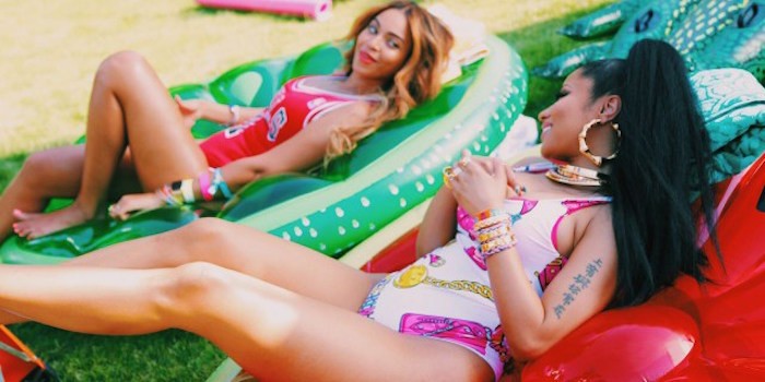 #FreshJuice: Beyonce and Nicki Minaj Setting Trends! | FM Hip Hop