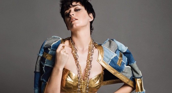 #FreshJuice: Katy Perry Slays In Moschino!