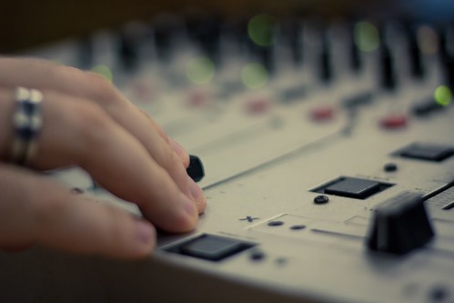 3 Must-Have Softwares That Will Help You Make Music