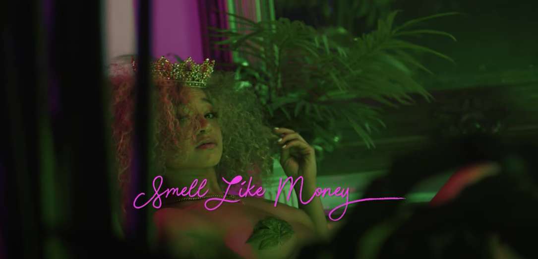 #FMSpotlight: Tata Mami “Smells Like Money” (Watch)