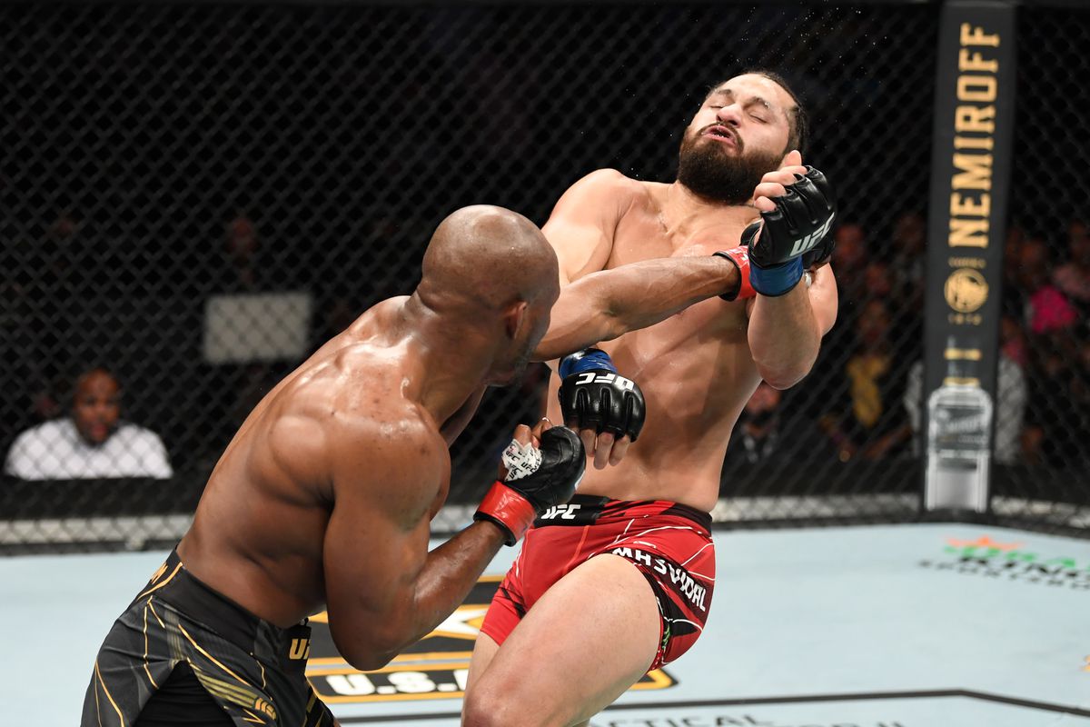 Usman defeats Masvidal.