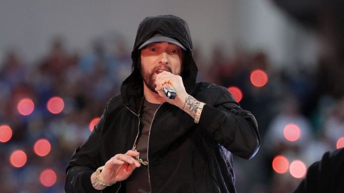 Dre Impresses with Massive Half Time Show