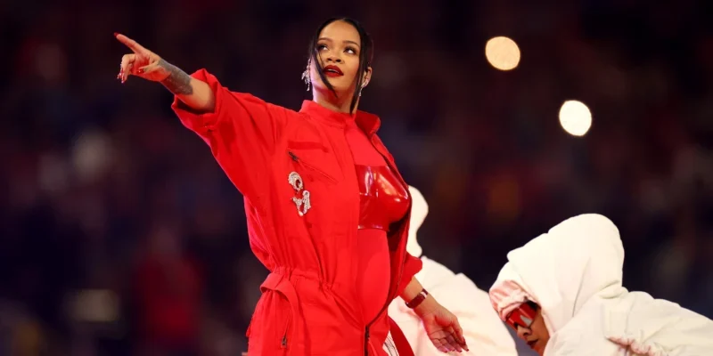 Super Bowl Performance By Rihanna Brings In $97k