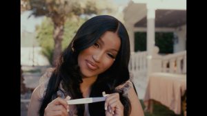 cardi b talks pregnacy